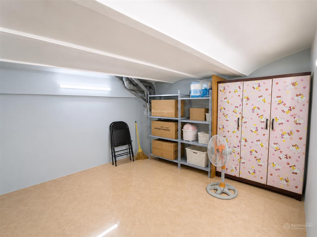 Bán nhà trần nhân tôn, 6m x 10m, 3pn, trung tâm quận 10, giá chỉ 5.7 tỷ