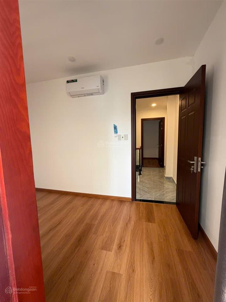 Bán nhà đẹp ba tháng hai, 4.4m x 8.5m, 3 tầng, 4pn, full nội thất chỉ 6.8 tỷ