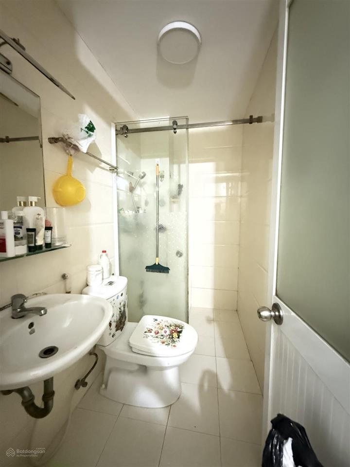 Bán nhà nguyễn thiện thuật, 4.1m x 11m, quận 3 giá chỉ 8 tỷ