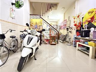 Bán nhà nguyễn thiện thuật, 4.1m x 11m, quận 3 giá chỉ 8 tỷ