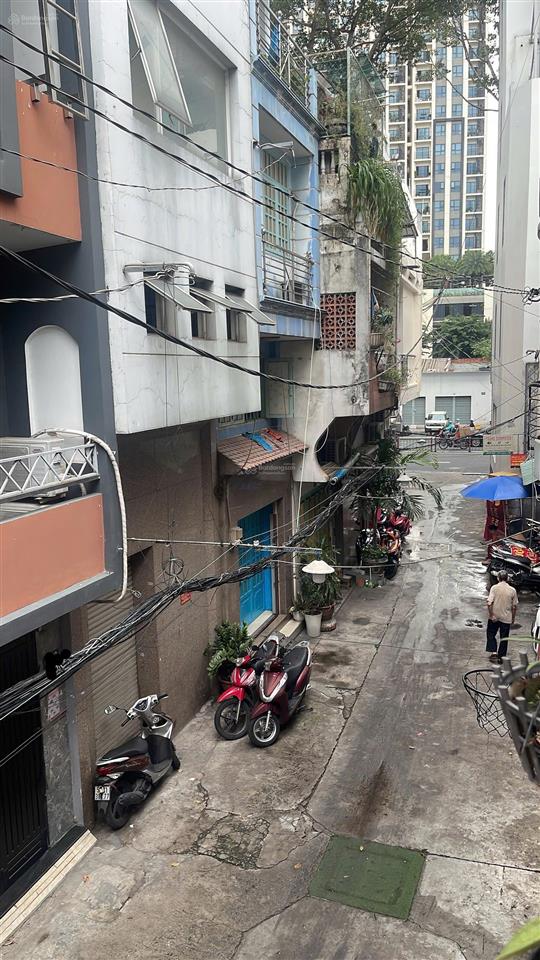 Bán nhà 3.2m x 10m, hẻm xe hơi, giá chỉ 7.7 tỷ tl, 3 tháng 2, p.11, quận 10.