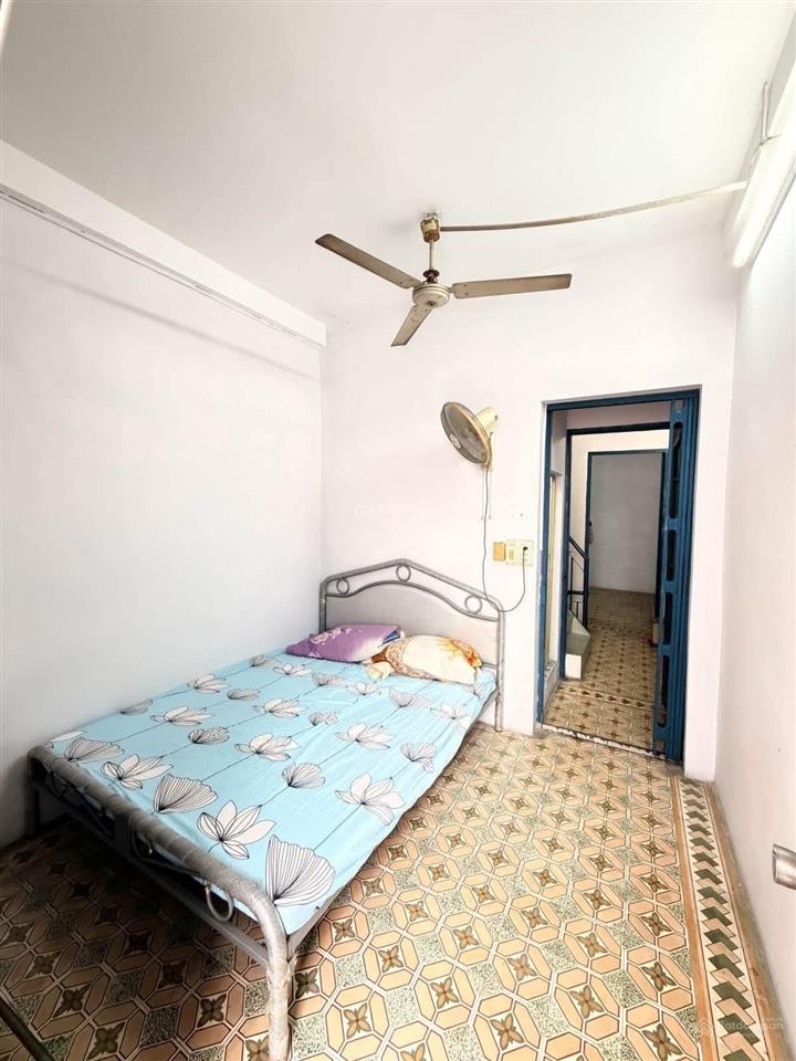 Nguyễn thiện thuật, quận 3, hẻm xe hơi, 4 tầng, 3,2m x 10m, giá chỉ 6,4 tỷ tl