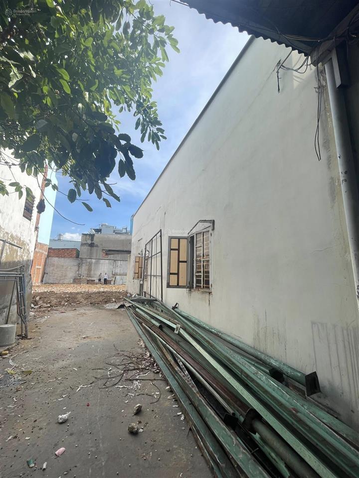Mt đường lê đình cẩn, p. tân tạo, 8 x 40m, nh 13m