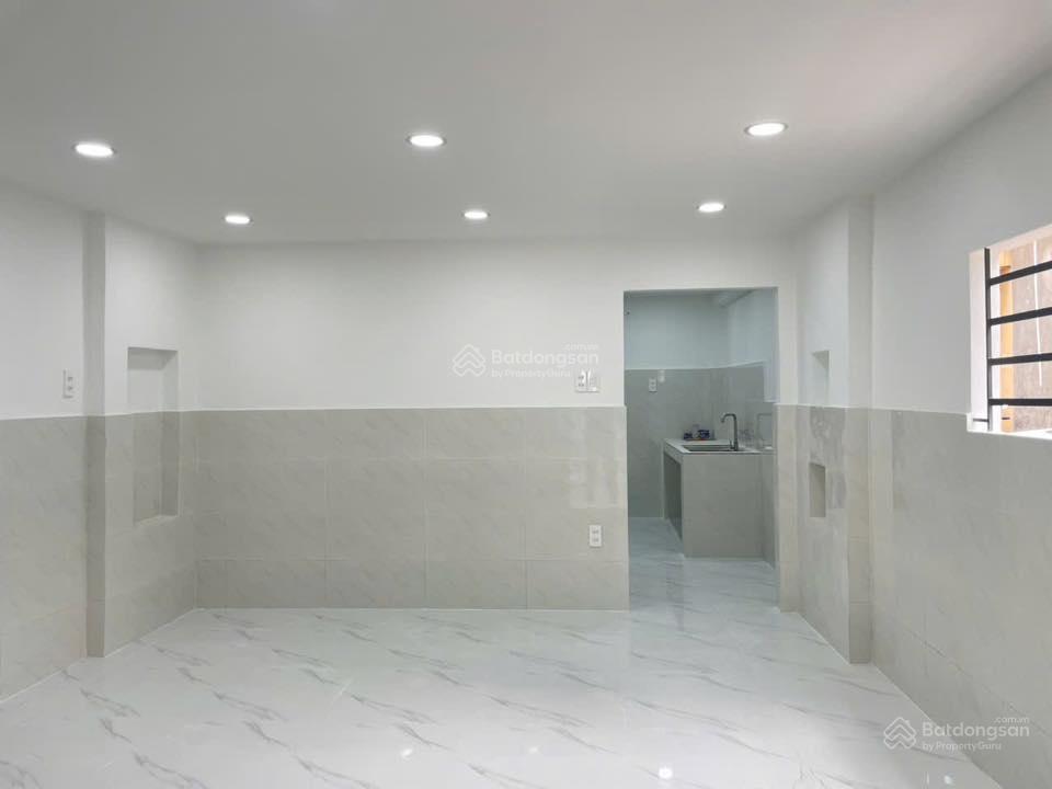 Bán nhà góc 2mt hẻm 59 mã lò, p. bình trị đông a, 4 x 8.4m, trệt + lầu, giá 3.55 tỷ