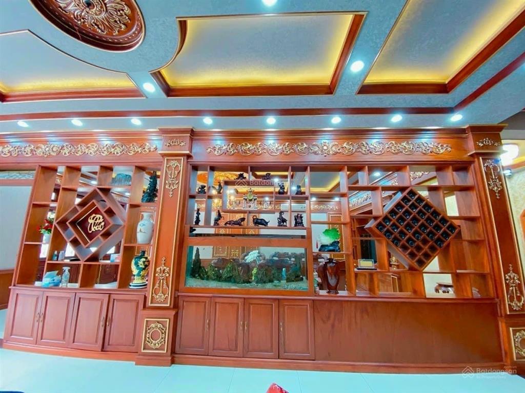 Bán nhà khu tên lửa, mt đường số 19, dt 10 x 20m, 4 tấm, giá 48 tỷ.