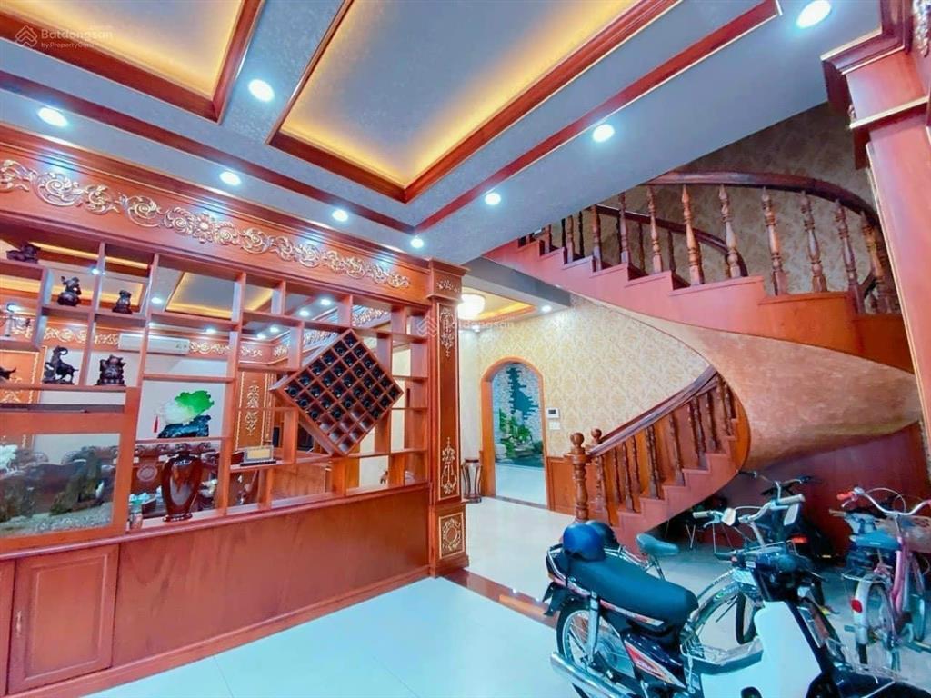 Bán nhà khu tên lửa, mt đường số 19, dt 10 x 20m, 4 tấm, giá 48 tỷ.