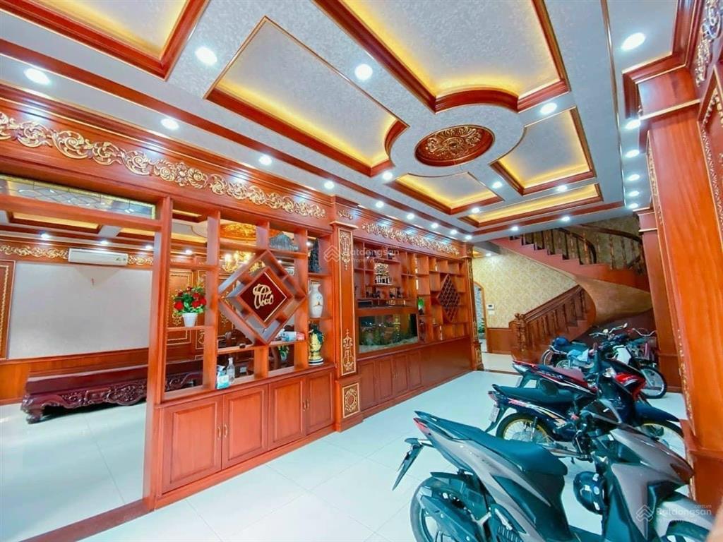 Bán nhà khu tên lửa, mt đường số 19, dt 10 x 20m, 4 tấm, giá 48 tỷ.