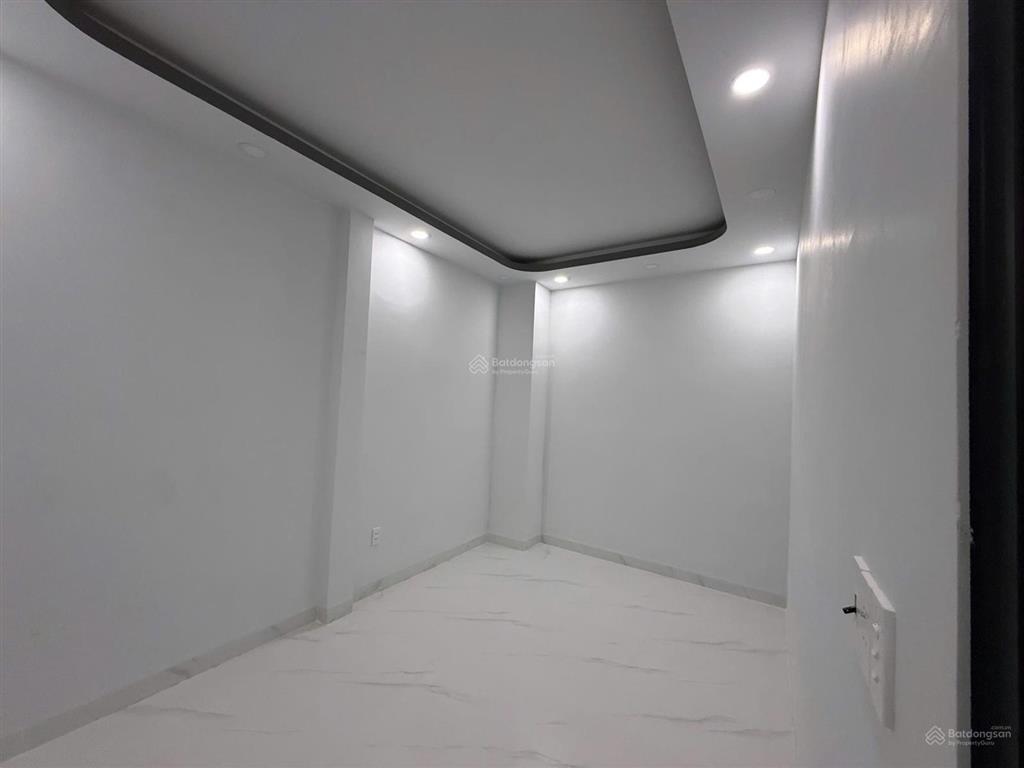 Bán nr tại lũy bán bích, 6,45 tỷ, 62m2, hot!