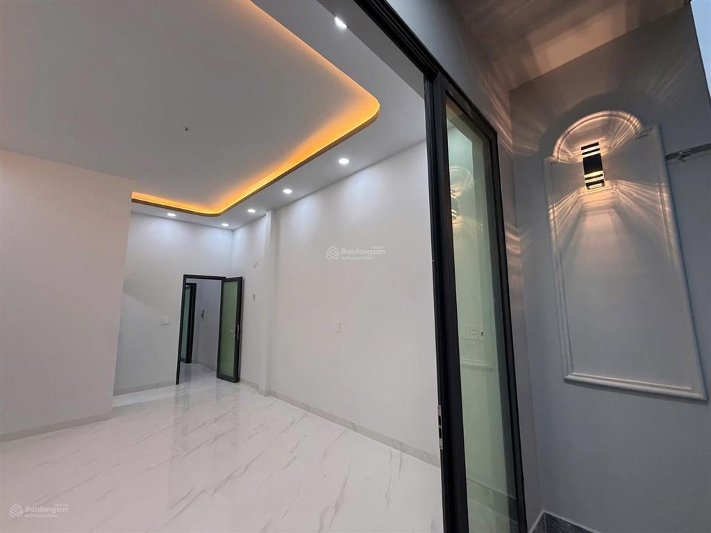 Bán nr tại lũy bán bích, 6,45 tỷ, 62m2, hot!
