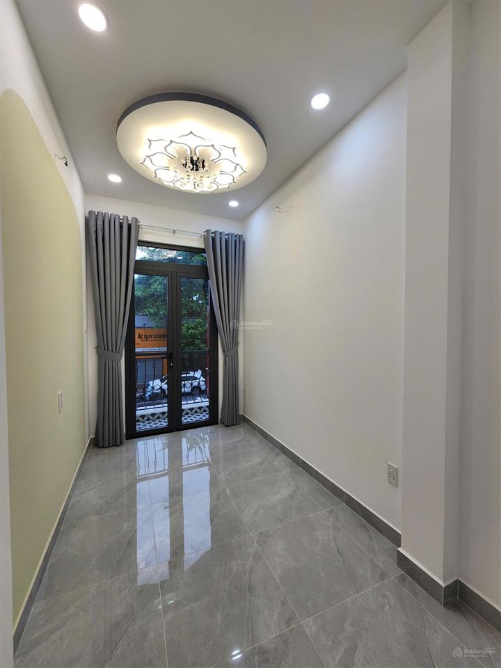 Mt đường lũy bán bích, dt 2,5m x 15m, 3,5 tấm, nhà đẹp