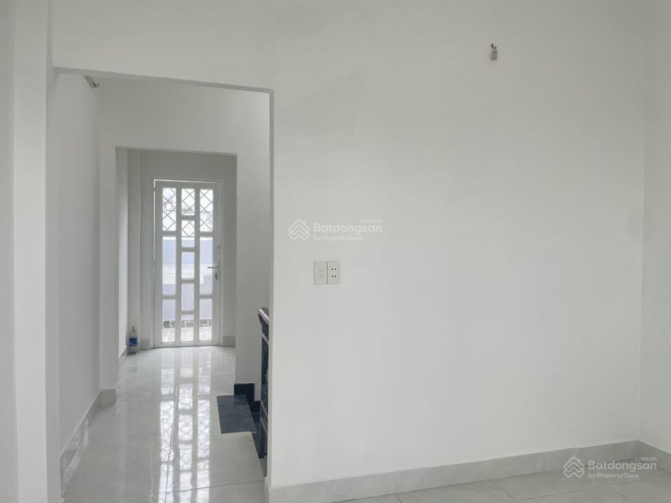 Mt đường liên khu 1618, p. bình trị đông, dt 4 x 19m, 3.5 tấm