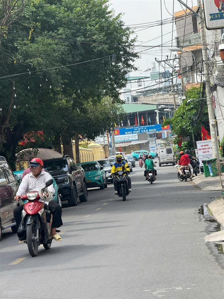 Bán nhà hẻm 10m dương quảng hàm, 120.3m2, dt 4,4m x 28m, hẻm 2 xe tải