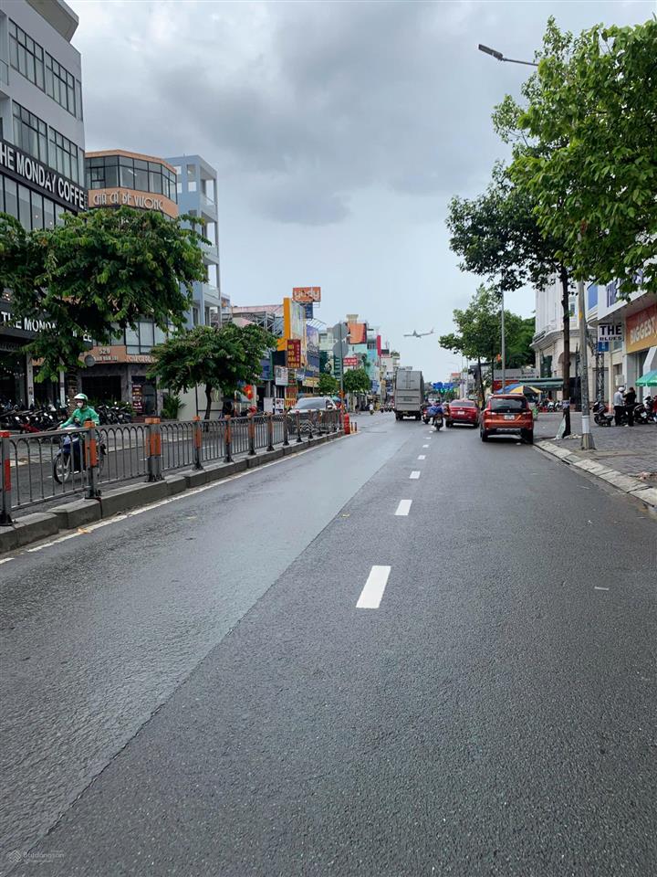 Bán biệt thự góc 2 mặt tiền hẻm xe tải dương quảng hàm 150m2 , dt  9m x 19m , 4 lầu