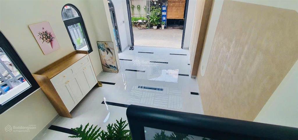 Bán nhà hẻm xe tải góc 2 mặt tiền đường lê hoàng phái , 1 trệt 3 lầu , giá hơn 8 tỷ