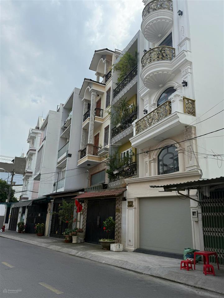 Bán nhà khu hồ bơi làng hoa của trục đường nguyễn văn khối