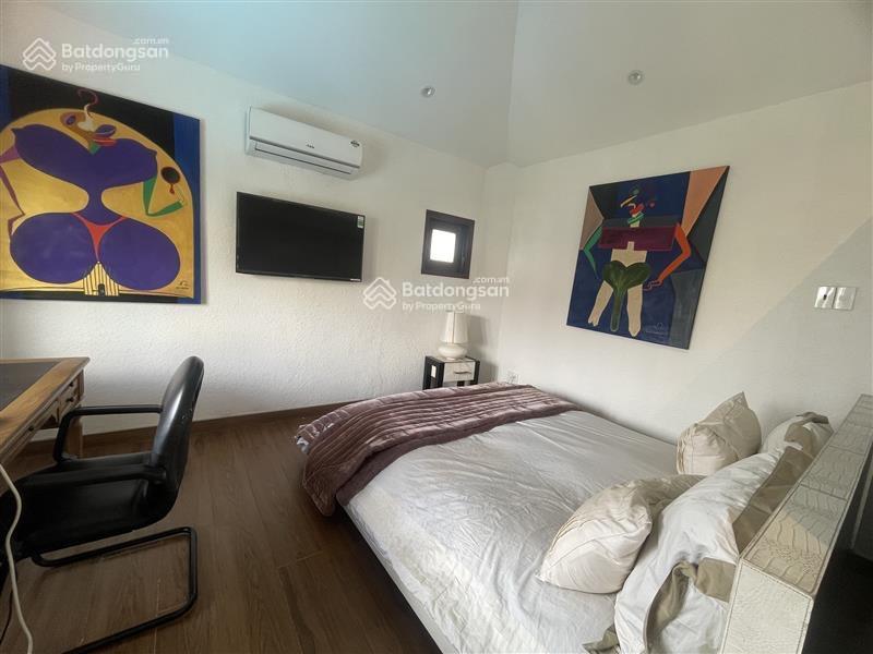 Bán biệt thự đơn lập 300m2 có hồ bơi đường dương quảng hàm