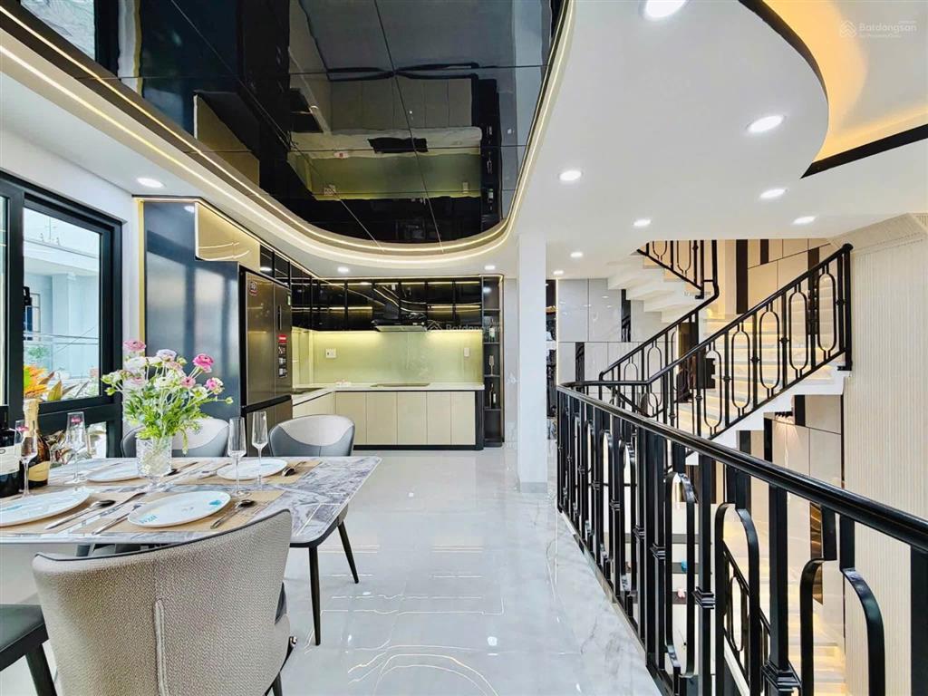 Villa ngang 8m đường nguyễn văn lượng, 5 tầng, giá chỉ nhỉnh 8 tỷ, đối diện lottemart gò vấp