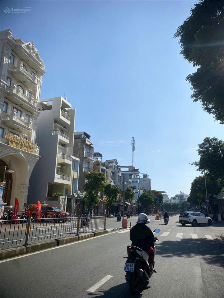 Bán nhà mặt tiền nguyễn văn lượng , 4 tầng , giá chỉ 10,x tỷ