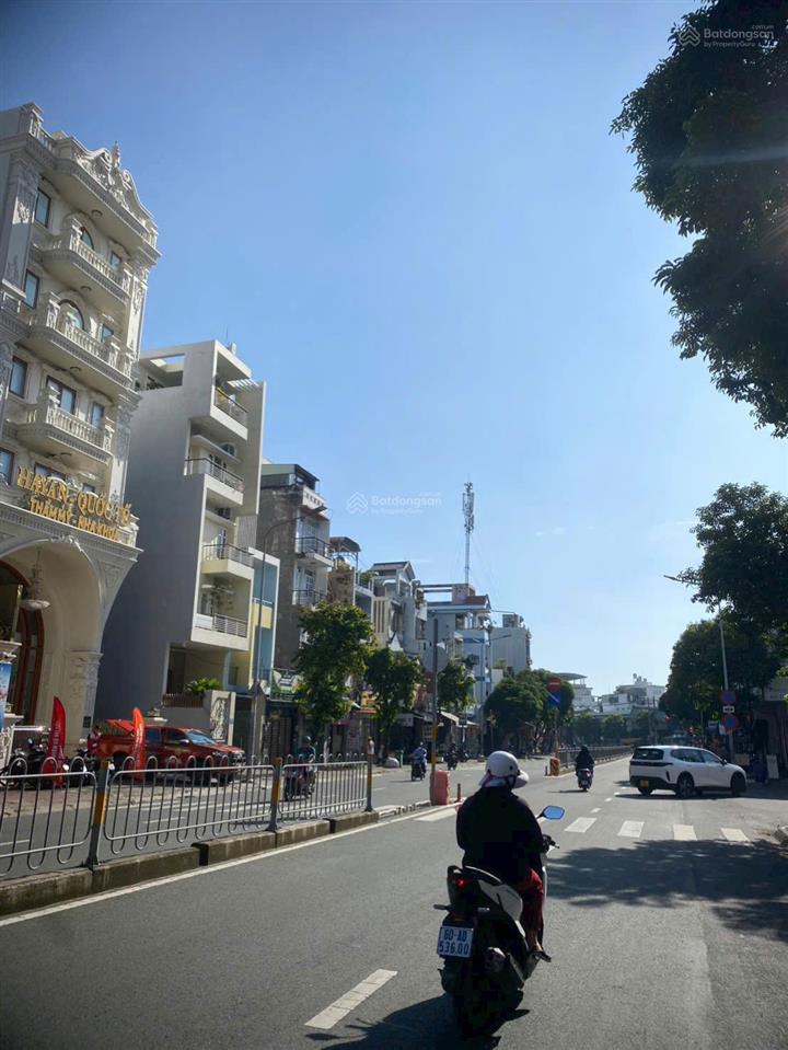 Bán nhà mặt tiền nguyễn văn lượng , 4 tầng , giá chỉ 10,x tỷ
