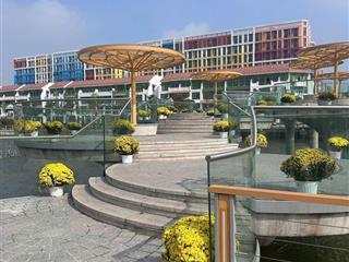 Toà p15 căn hộ 2pn full giá 1,7 tỷ (đã bao gồm nội thất) rẻ nhất tt, liền kề công viên sun world