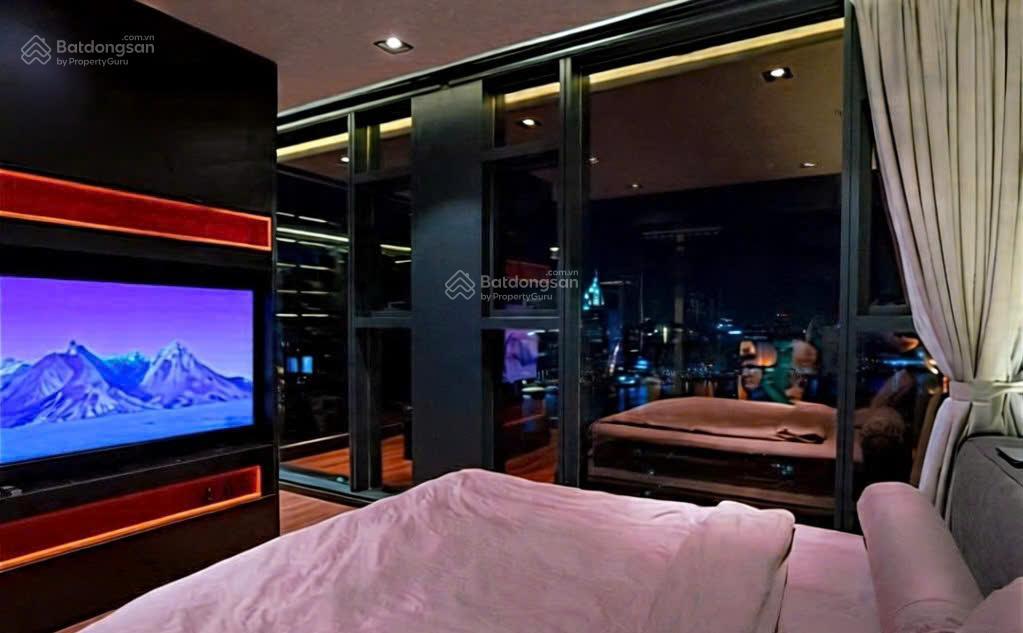 Chính chủ cần bán căn 3pn tầng cao view trực diện sông quận 1 cực đẹp