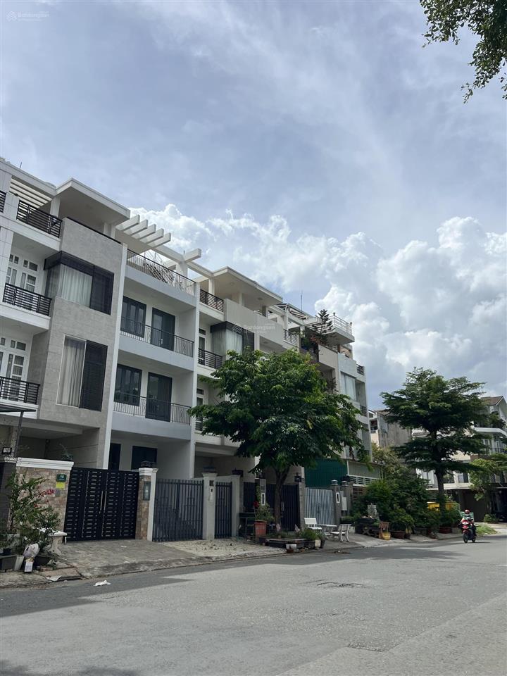 Bán gấp đất nền dự án kdc đại phúc green villas đường 18m giá chỉ 68tr/m2