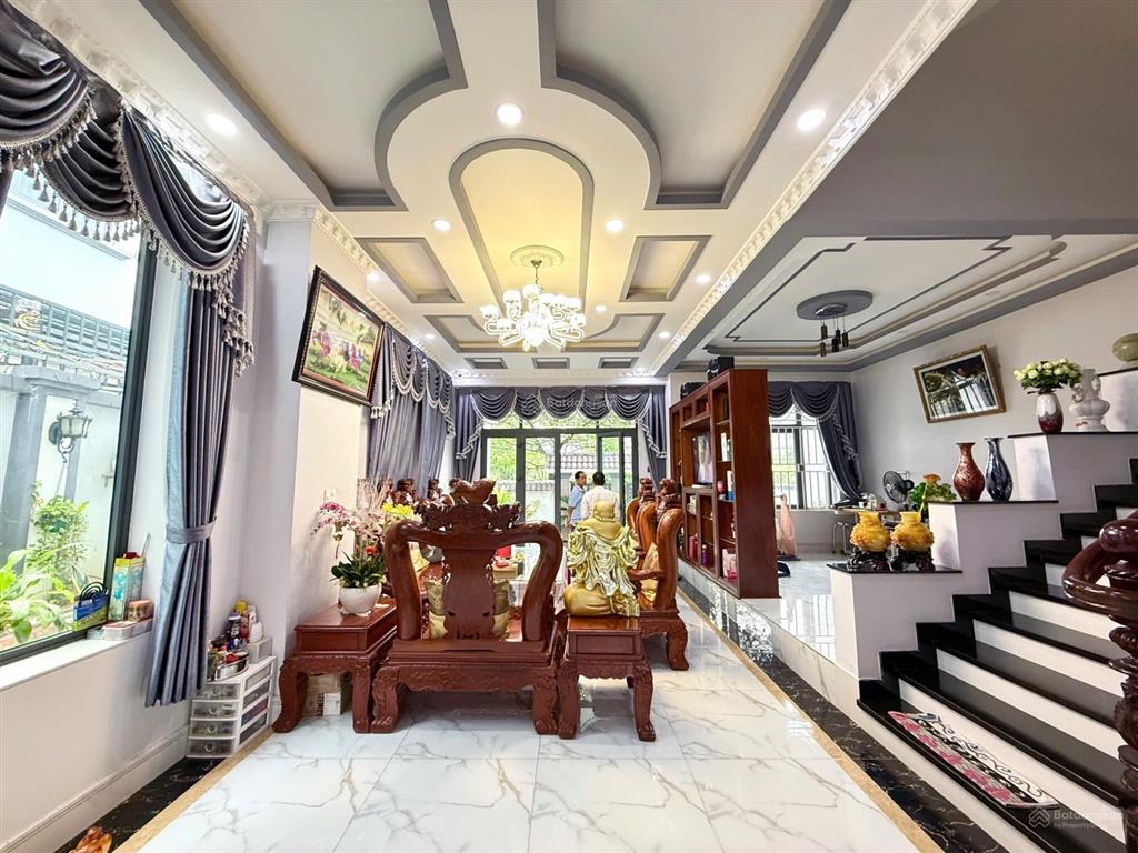 Bán biệt thự tại đại phúc green villas, giá cực chất 19,5 tỷ, 200m2