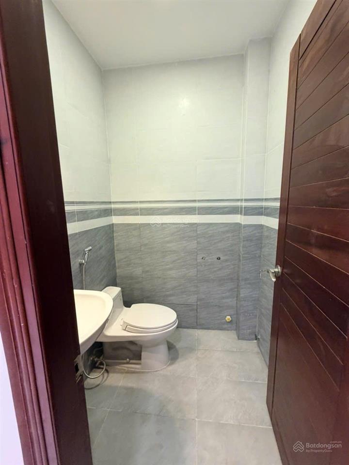 Bán gấp nhà riêng 4pn, 5wc, thang máy 100m2 tại dương hồng garden house, 12,5 tỷ