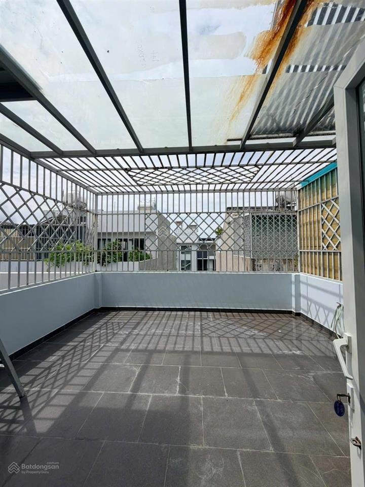 Bán gấp nhà riêng 4pn, 5wc, thang máy 100m2 tại dương hồng garden house, 12,5 tỷ