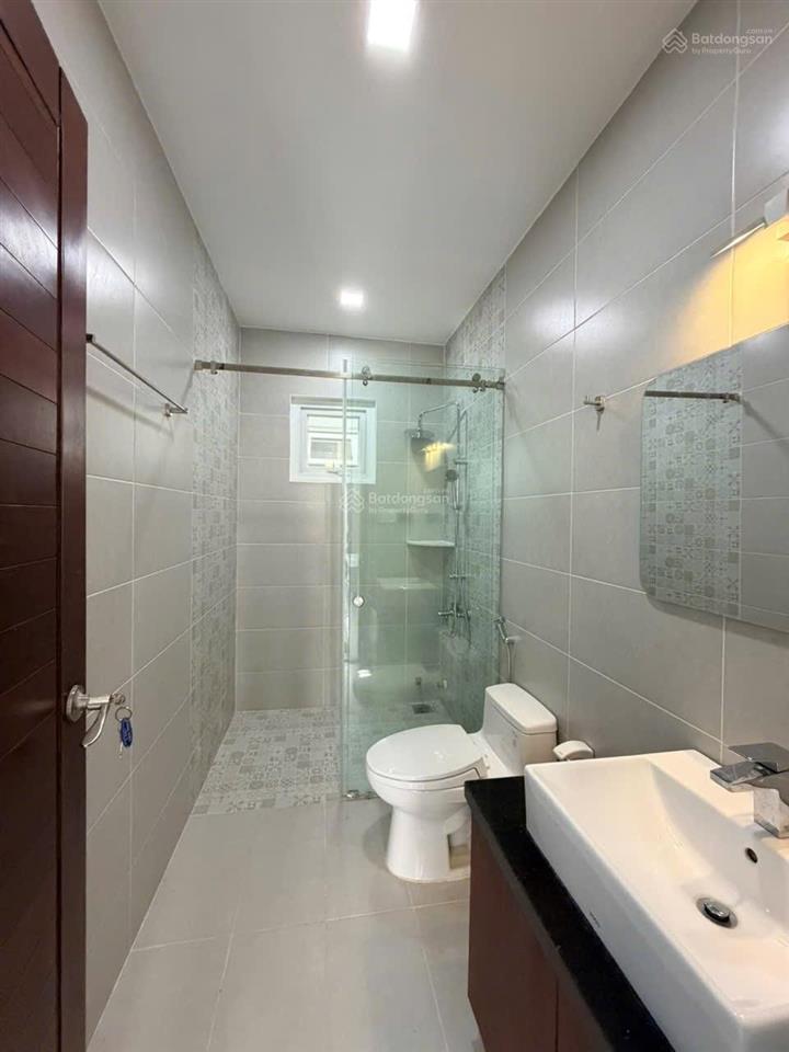 Bán gấp nhà riêng 4pn, 5wc, thang máy 100m2 tại dương hồng garden house, 12,5 tỷ