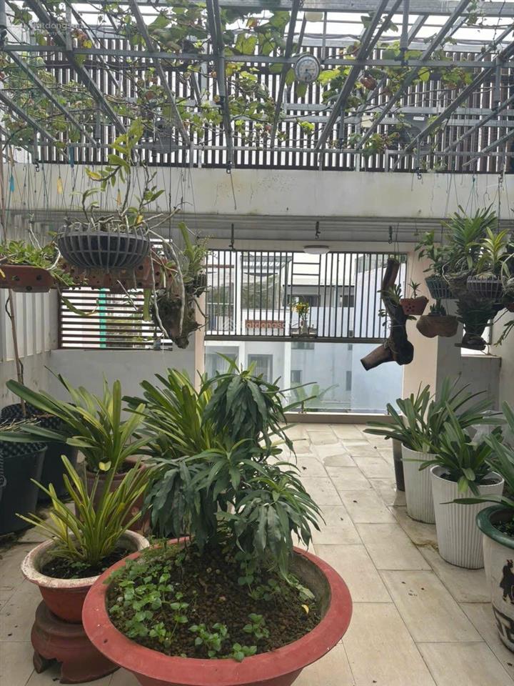 Bán nhà riêng tại khu dân cư t30, 10,3 tỷ, 100m2, 4pn, 5wc, đẹp, nhiều tiện ích