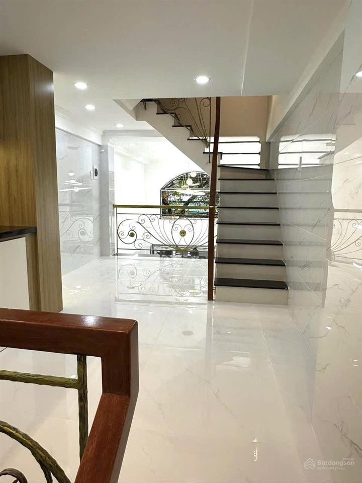 Nhỉnh 7 tỷ vừa ở vừa kinh doanh mt tạ quang bửu q8. gần tttm parc mall, chợ rạch ông