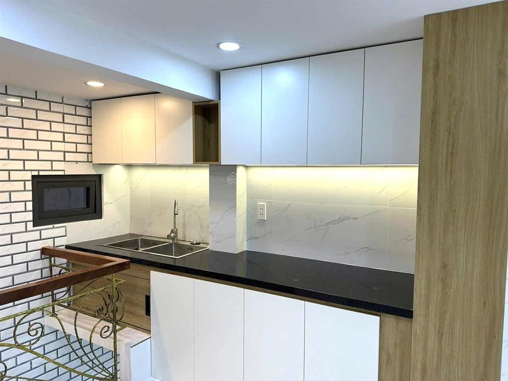 Nhỉnh 7 tỷ vừa ở vừa kinh doanh mt tạ quang bửu q8. gần tttm parc mall, chợ rạch ông