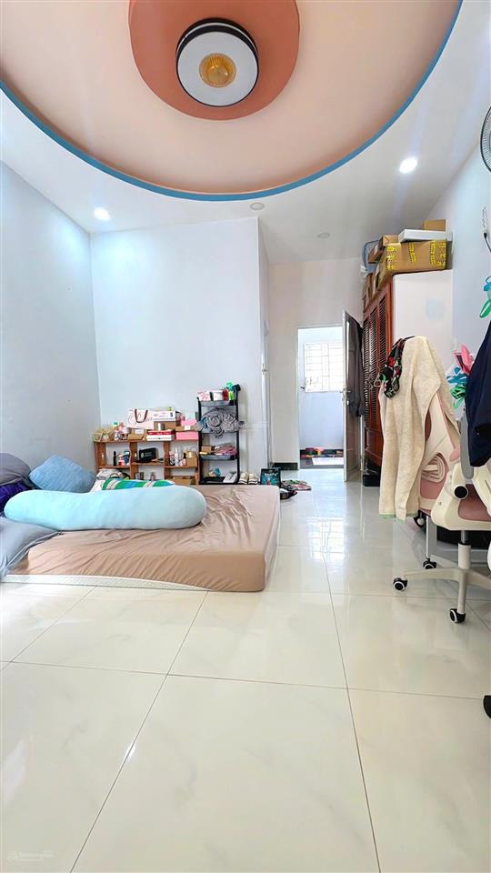 * chỉ 4 tỷ 980, bán nhà bông sao quận 8. shrhc, 4tầng, (3.9x6.4) kdc hiện hữu, gần chợ, trường học