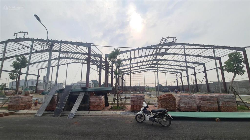 Cho thuê kho, nhà xưởng 1000m2 tại xã đan phượng, giá tốt 70 nghìn / m2/th