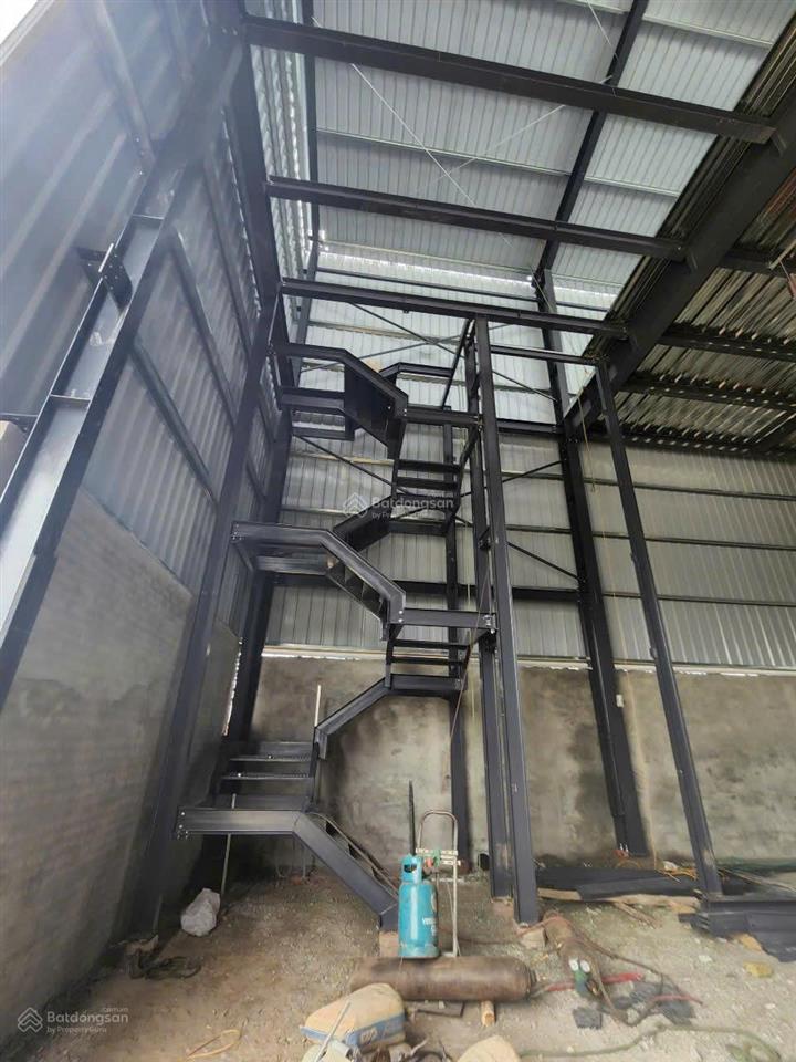 Cho thuê kho, nhà xưởng 1000m2 tại xã đan phượng, giá tốt 70 nghìn / m2/th