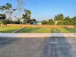 Nhà em có suất nội bộ khu đất phường tùng thiện. sát tl413 đang mở rộng 40m. 100% thổ cư