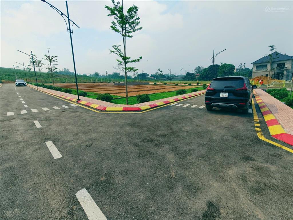 Lô góc 2 mặt tiền giá tốt hơn thị trường 200tr. sát ql21, metro 5. tiện kinh doanh hoặc đầu tư