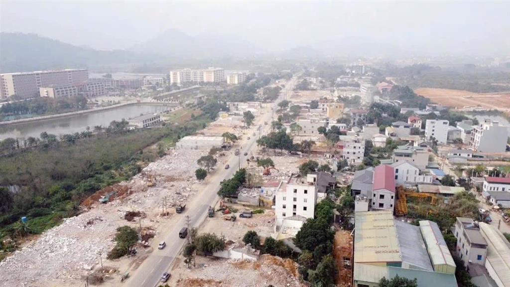 Lô góc 2 mặt tiền giá tốt hơn thị trường 200tr. sát ql21, metro 5. tiện kinh doanh hoặc đầu tư