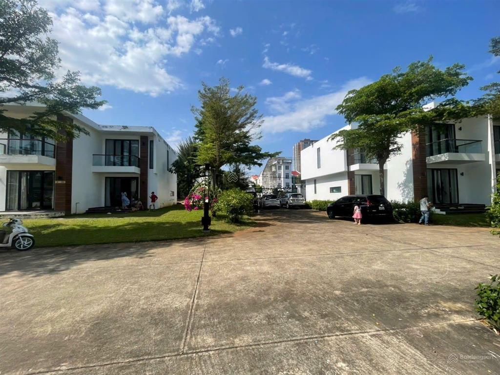 Cho thuê dài hạn biệt thự nghỉ dưỡng khu biệt thự rừng dương/ saint simeon resort
