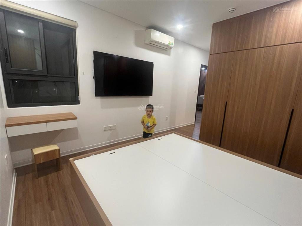 Gia đình bán căn 3n 98,6m2 ban công đông nam full đồ 7,8 tỷ, 0902 248 *** bình minh garden