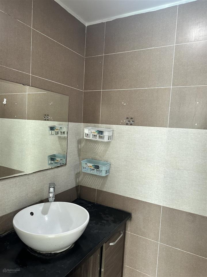 Gđ cho thuê căn hộ 2pn diện tích 91m2 o9o2248ii5 chung cư berriver 12tr/th