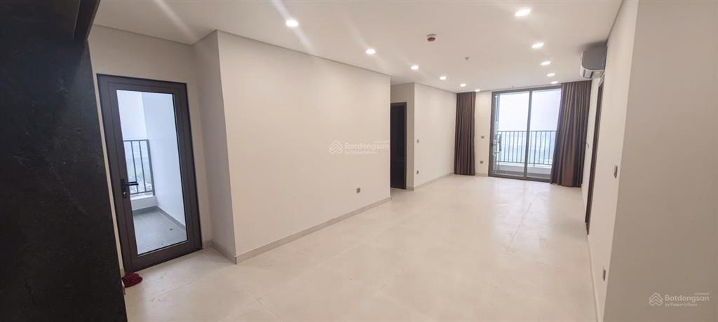 Gia đình cần cho thuê căn 3n 97m đồ cơ bản o9o2248ii5 chung cư khai sơn 13tr/th