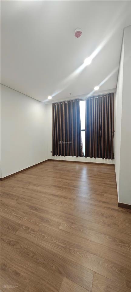 Gia đình cần cho thuê căn 3n 97m đồ cơ bản o9o2248ii5 chung cư khai sơn 13tr/th
