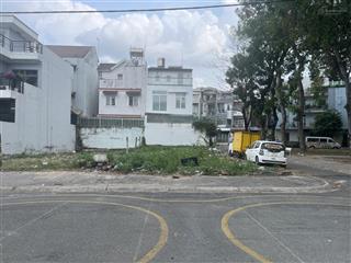 Bán đất góc đối diện công viên mtnb khu tên lửa bình tân. 9x19,5m, giá 18.5 tỷ.