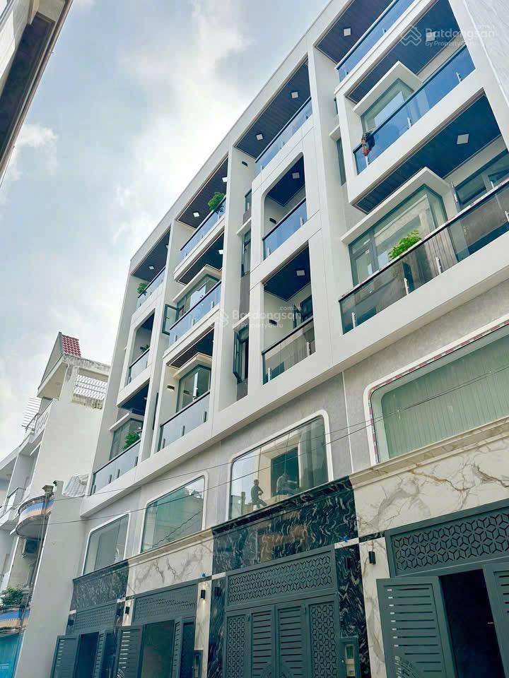 Bán nhà mới hxh đường chiến lược, bình trị đông. bình tân. 4x16m, 4,5 tấm, giá 7,95 tỷ.