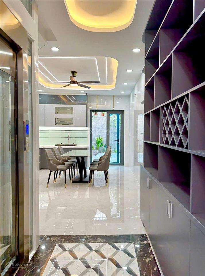 Bán nhà mới hxh đường chiến lược, bình trị đông. bình tân. 4x16m, 4,5 tấm, giá 7,95 tỷ.