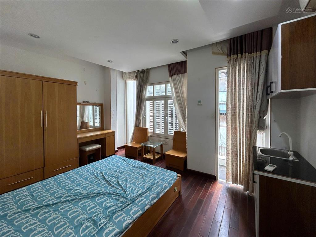 Trống phòng studio ban công 23m2, tiện nghi đầy đủ như ảnh. khu an ninh, gần cầu lê văn sỹ quận 3