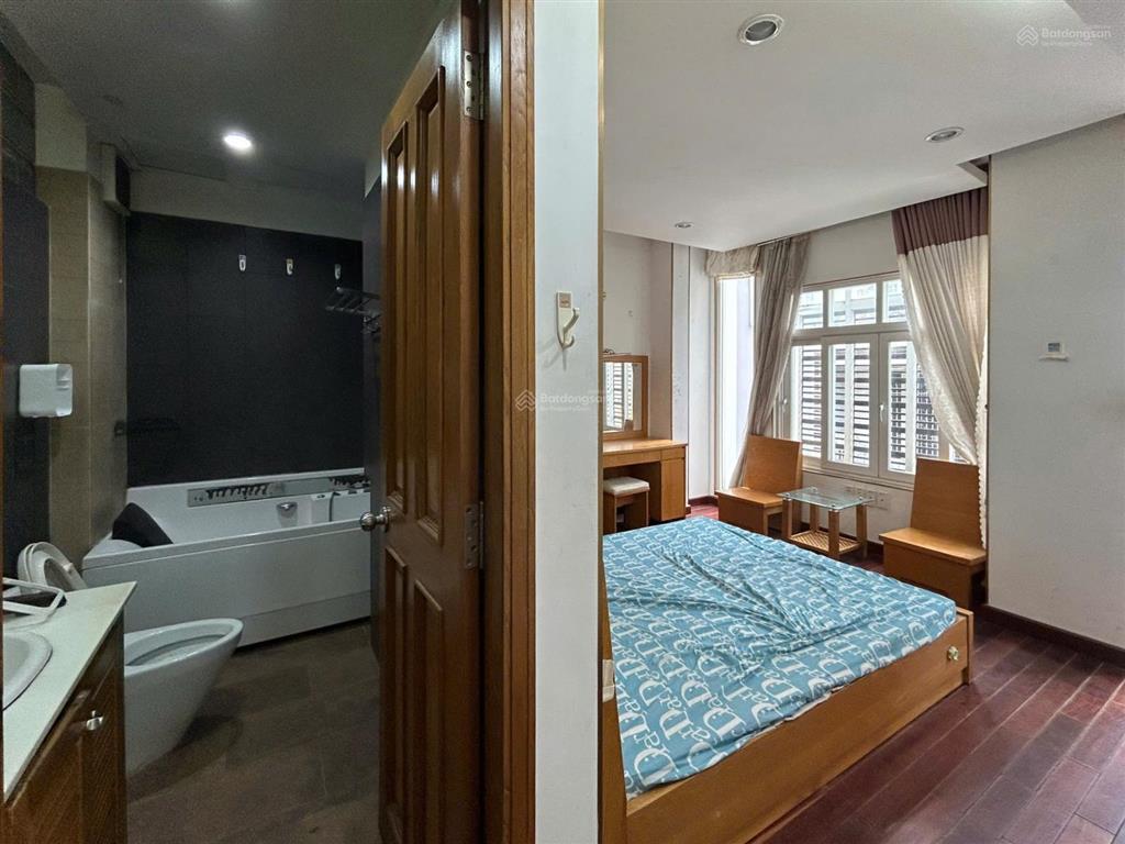 Trống phòng studio ban công 23m2, tiện nghi đầy đủ như ảnh. khu an ninh, gần cầu lê văn sỹ quận 3