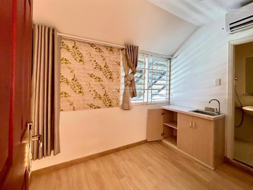 Trống trọ sinh viên, full tiện nghi chỉ với 3x. studio cửa sổ trời, gần phố tây bùi viện q1